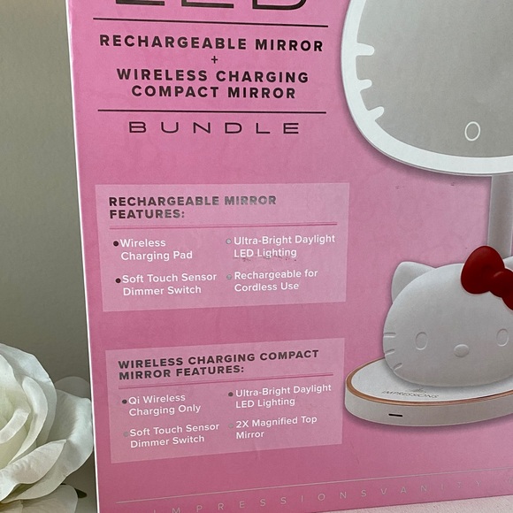 Hello Kitty LED Vanity Mirror - Picture 2 of 10